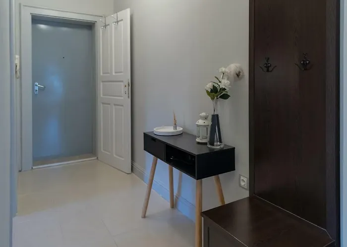 Midnight Blue * Burgas Stad