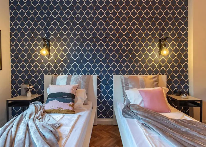 Midnight Blue Burgas